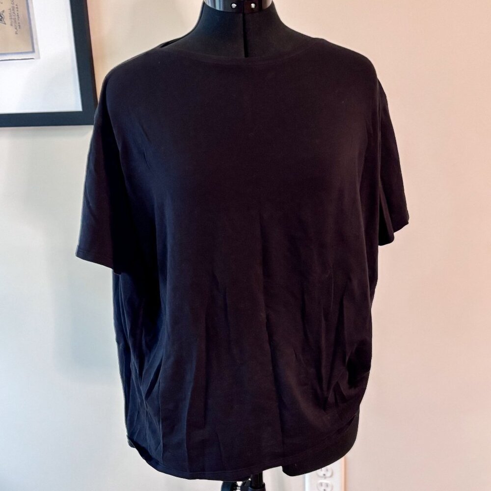 Lululemon Back In Action Short Sleeve- s/m